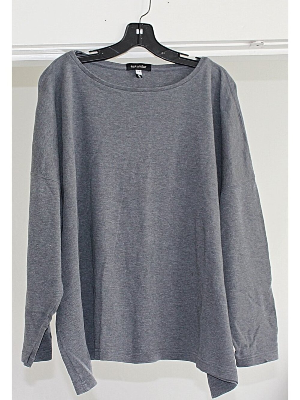 Eskandar - Scoop Long Sleeve Boxy Tee in Grey, One Size (fits Large)